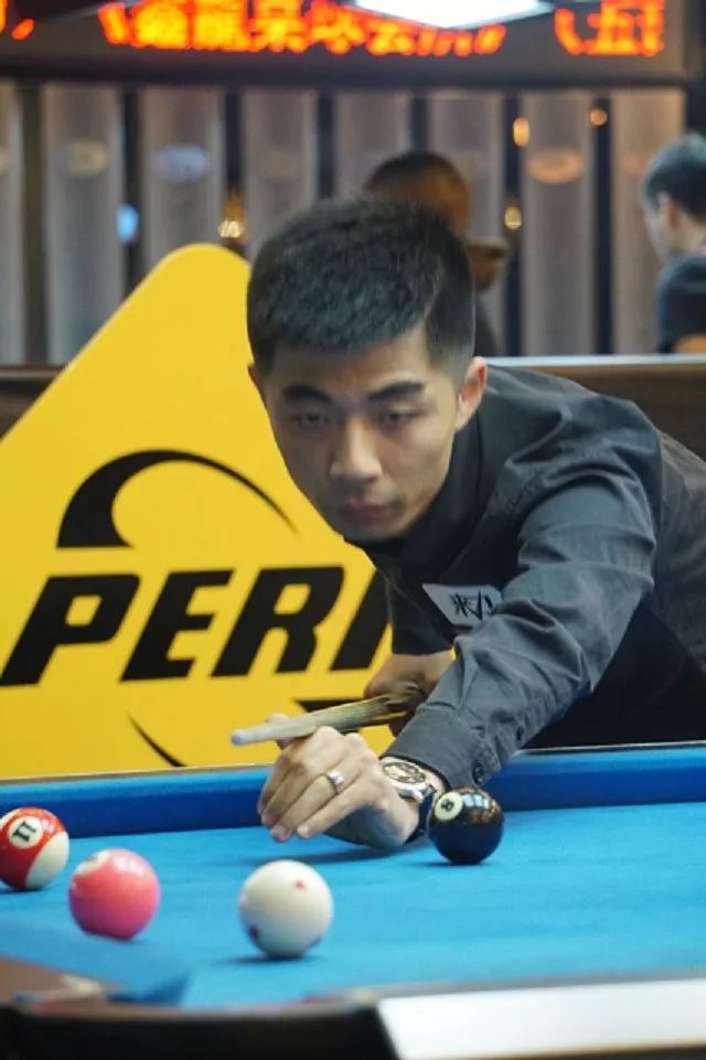 如比赛跑道 如比赛跑道