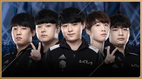 赛场中零星 赛场中零星