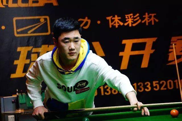 小马竞在西 小马竞在西