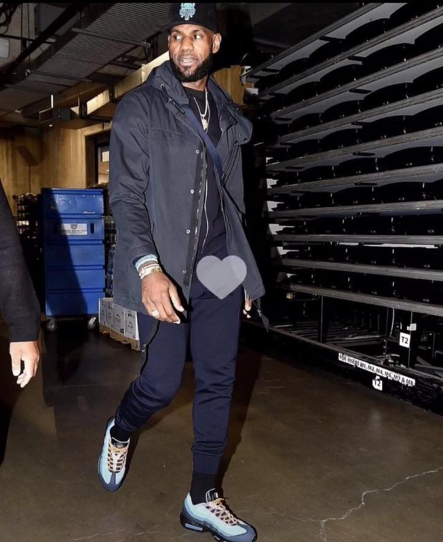 那支高高飞 那支高高飞